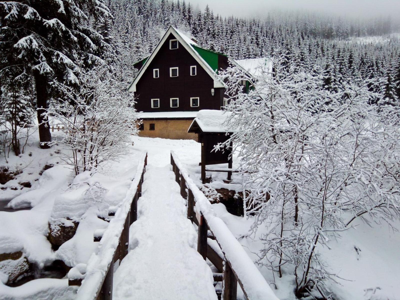 Bouda Bile Labe Hotel Špindlerŭv Mlýn Екстериор снимка