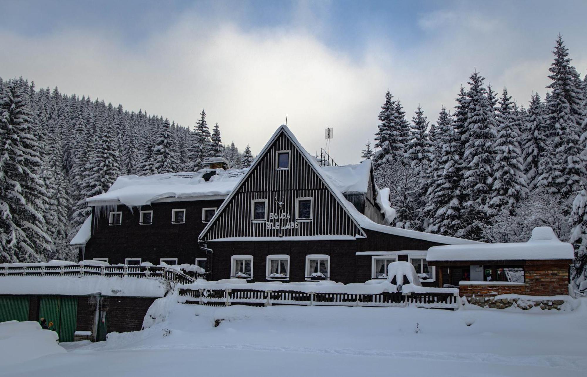 Bouda Bile Labe Hotel Špindlerŭv Mlýn Екстериор снимка